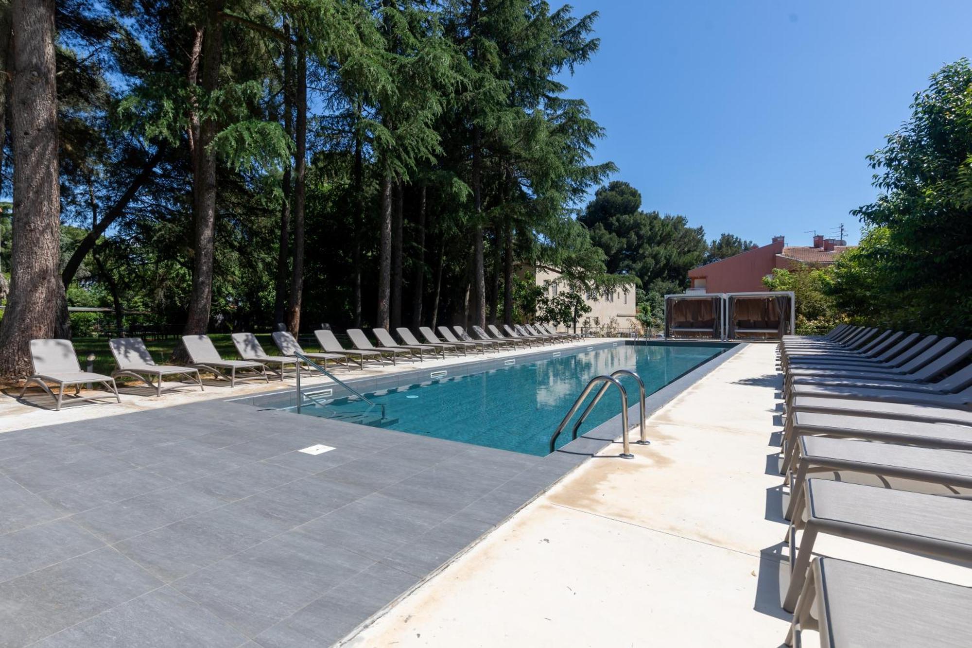 Hotel Emaus Novigrad Istria المظهر الخارجي الصورة