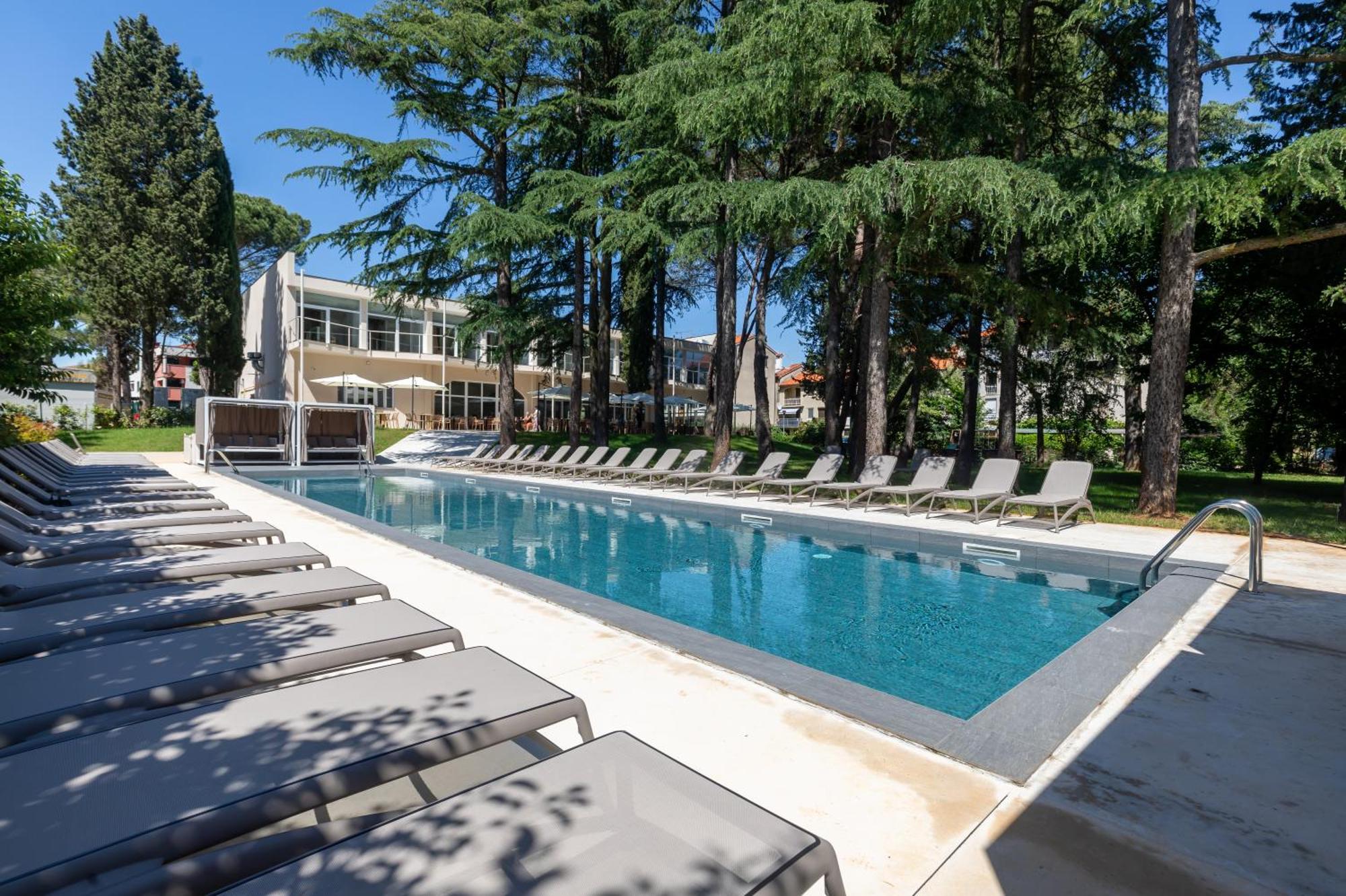 Hotel Emaus Novigrad Istria المظهر الخارجي الصورة
