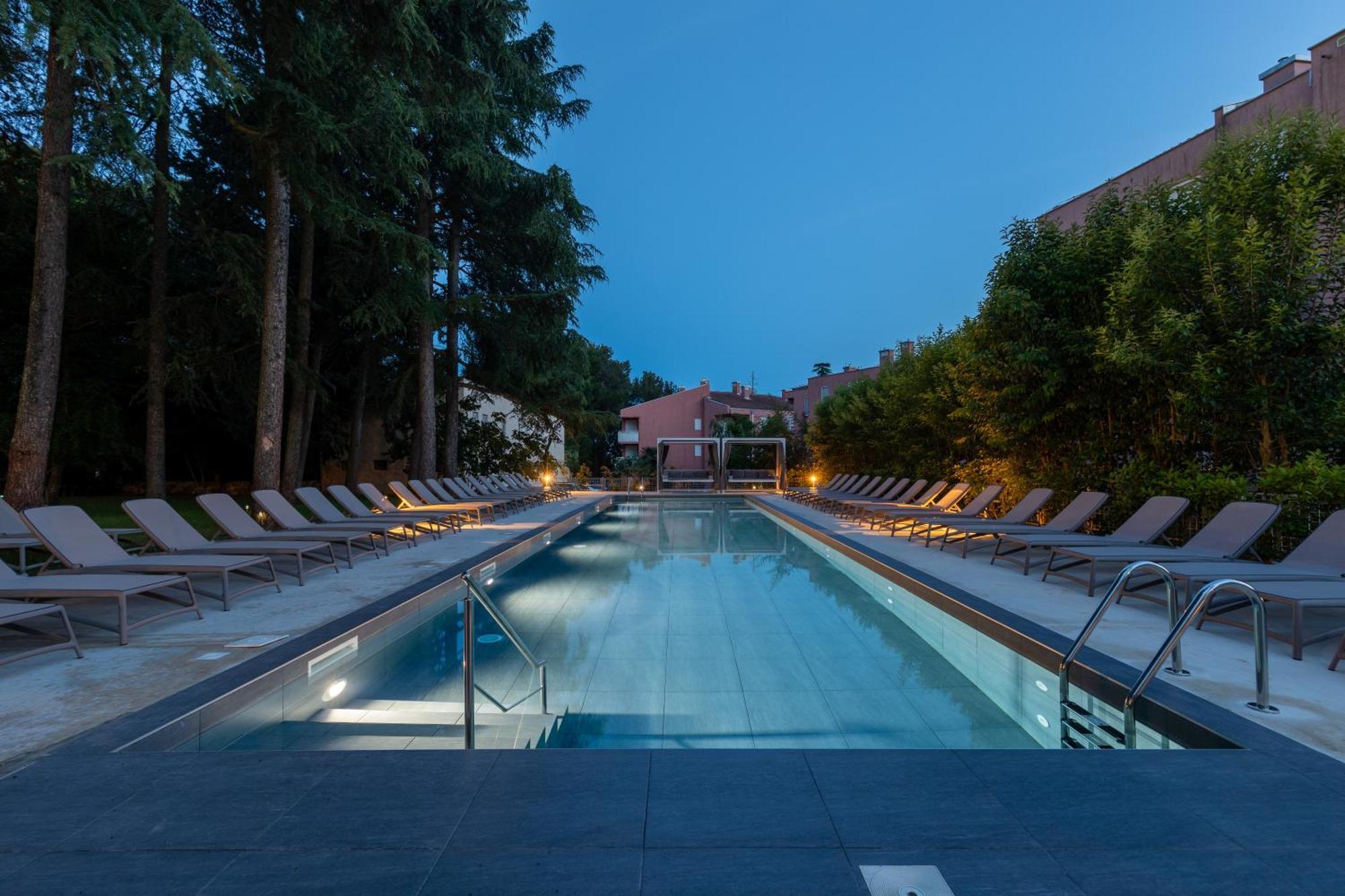 Hotel Emaus Novigrad Istria المظهر الخارجي الصورة